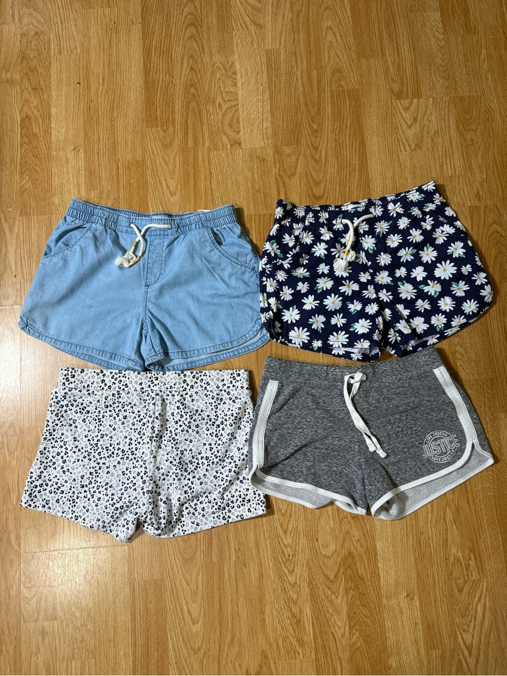Lots of 4 Girls Shorts - 3 Old Navy - 1 Justice Active - Size 12/14